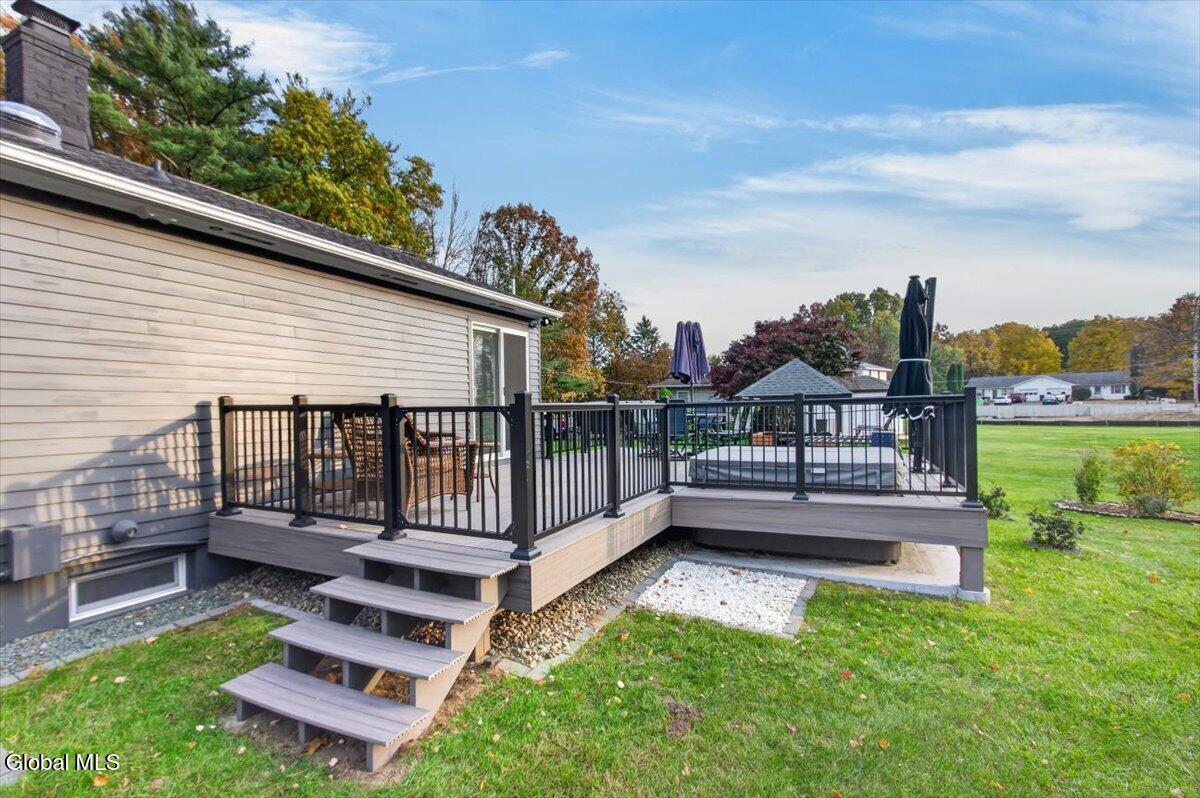 5 Breski Lane Halfmoon NY 12065