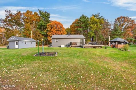 5 Breski Lane Halfmoon NY 12065