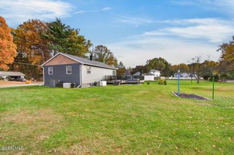 5 Breski Lane Halfmoon NY 12065