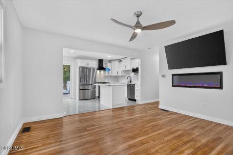 5 Breski Lane Halfmoon NY 12065