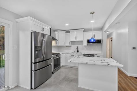 5 Breski Lane Halfmoon NY 12065