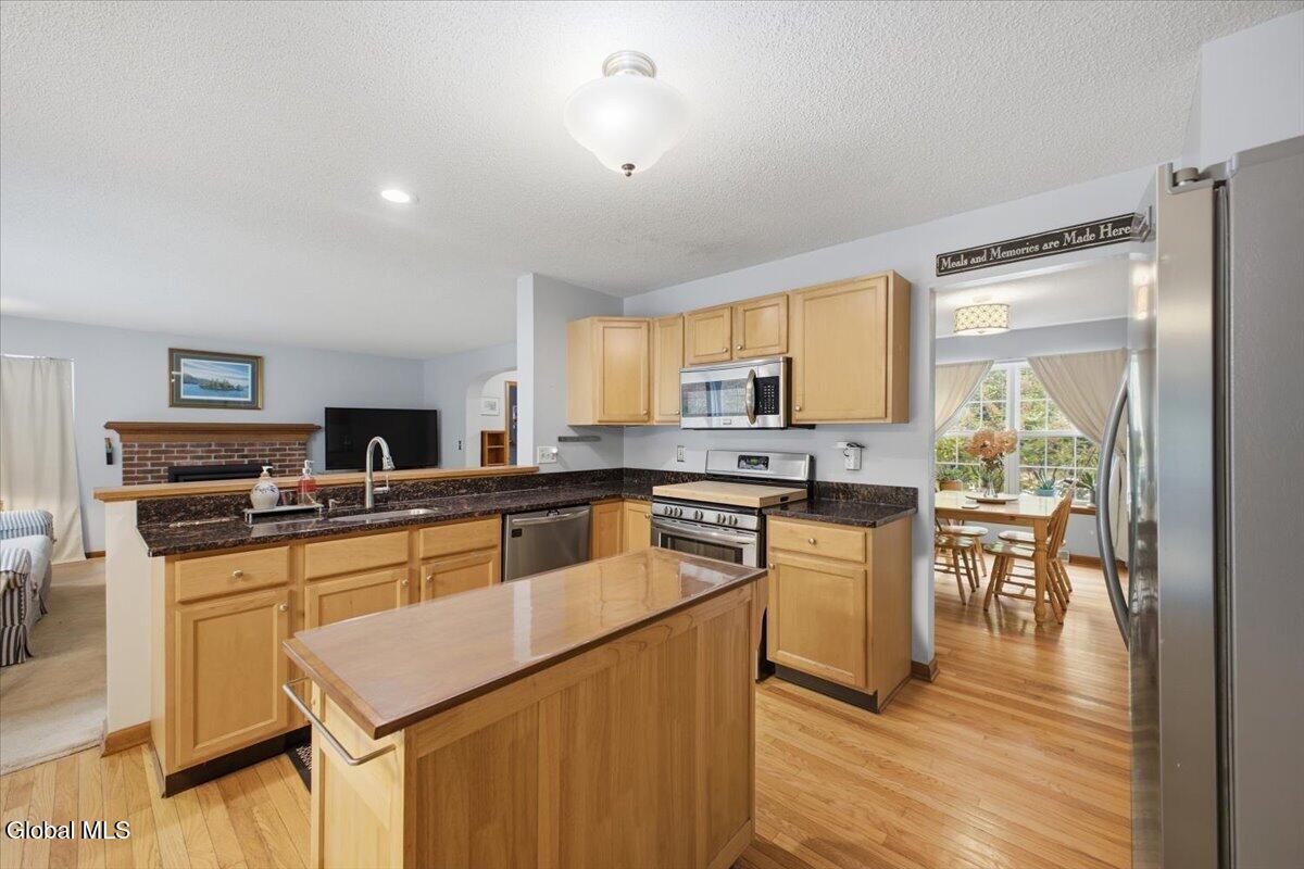 72 Kettles Way Queensbury NY 12804