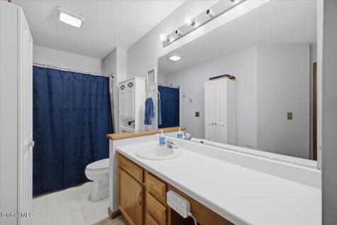 72 Kettles Way Queensbury NY 12804