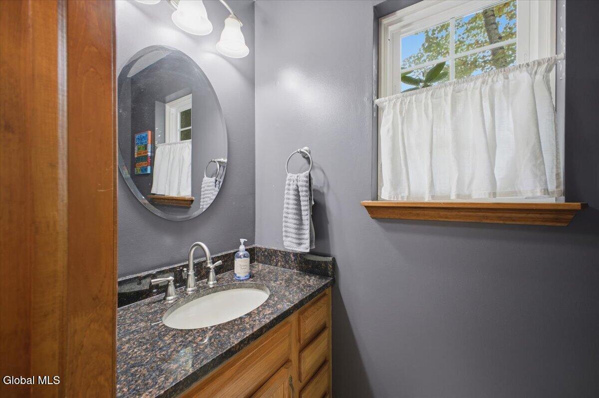 72 Kettles Way Queensbury NY 12804
