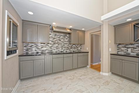 1243 Waters Road Glenville NY 12302