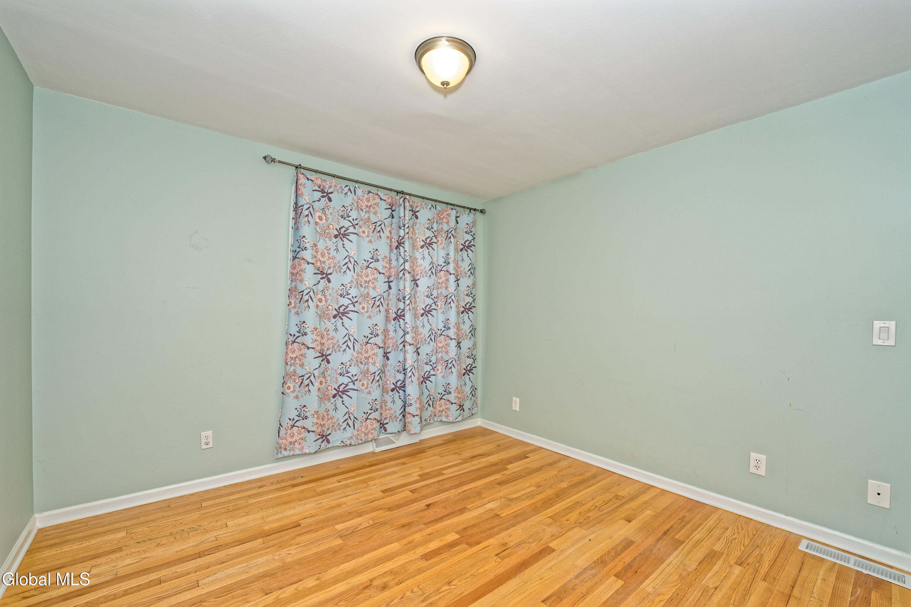 1243 Waters Road Glenville NY 12302