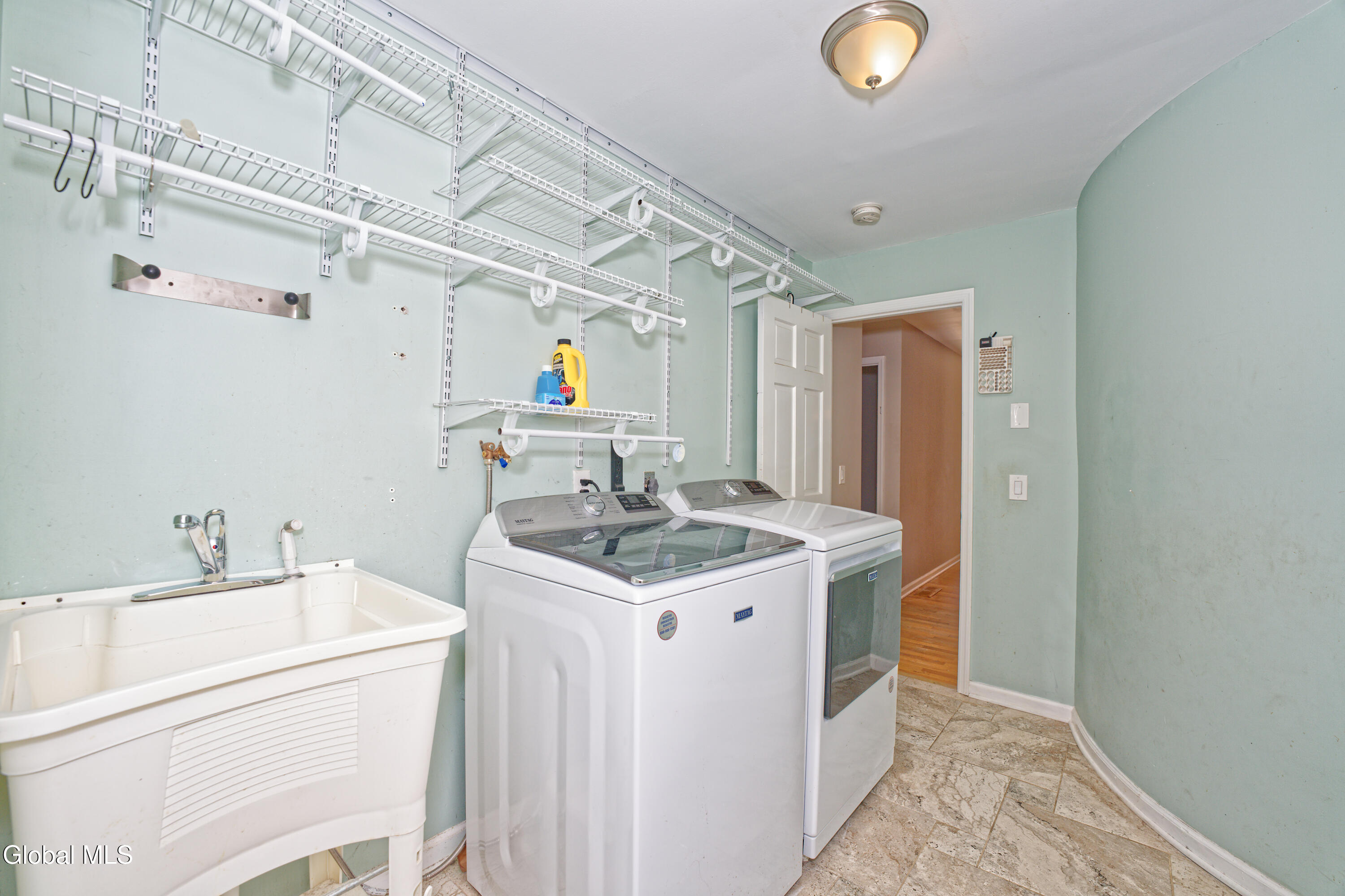 1243 Waters Road Glenville NY 12302