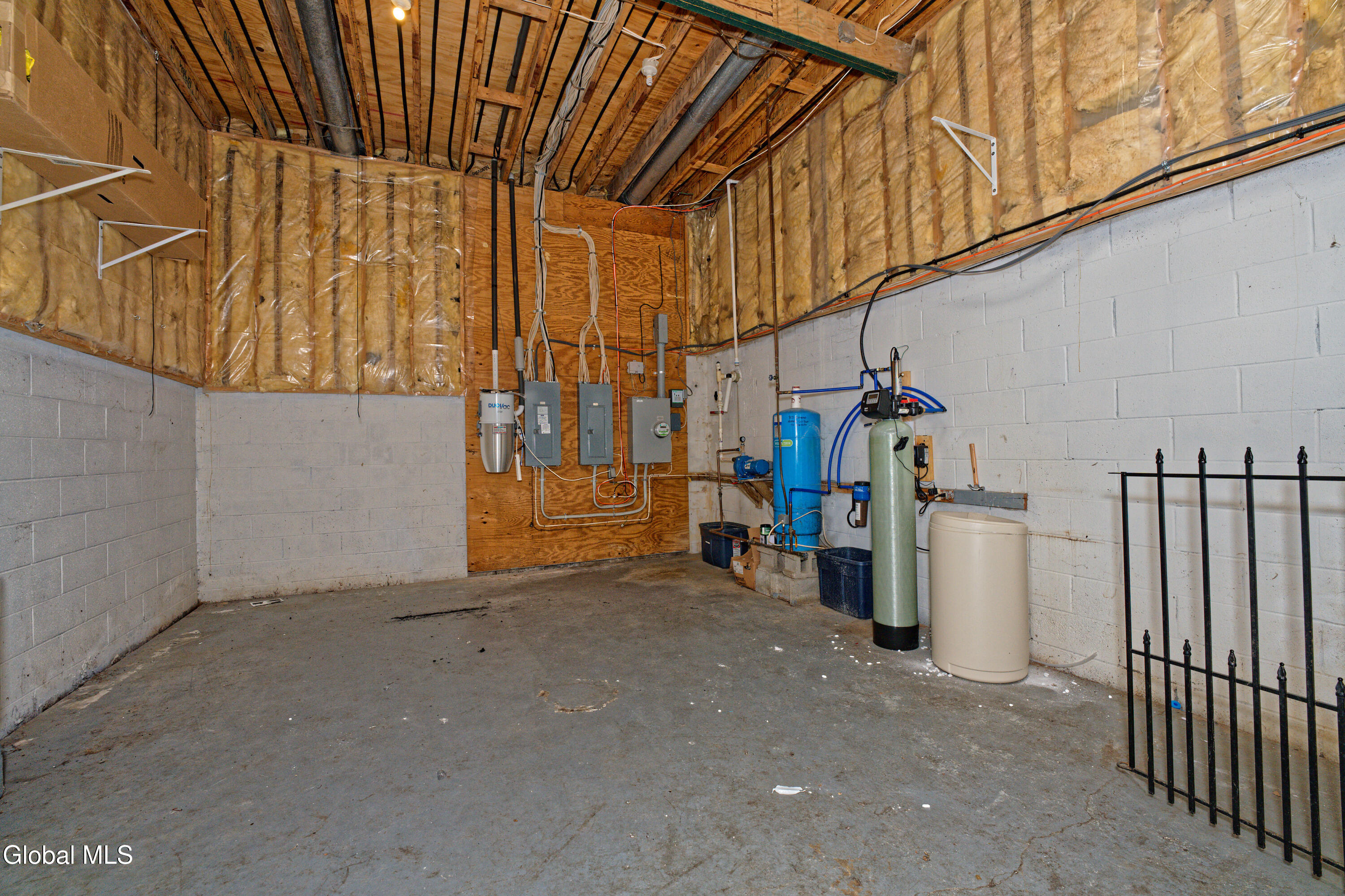 1243 Waters Road Glenville NY 12302