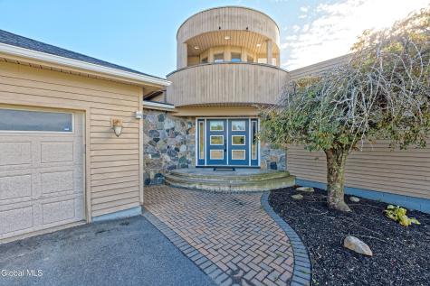 1243 Waters Road Glenville NY 12302