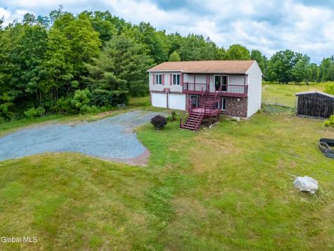 29 Smith Hill Road East Nassau NY 12123