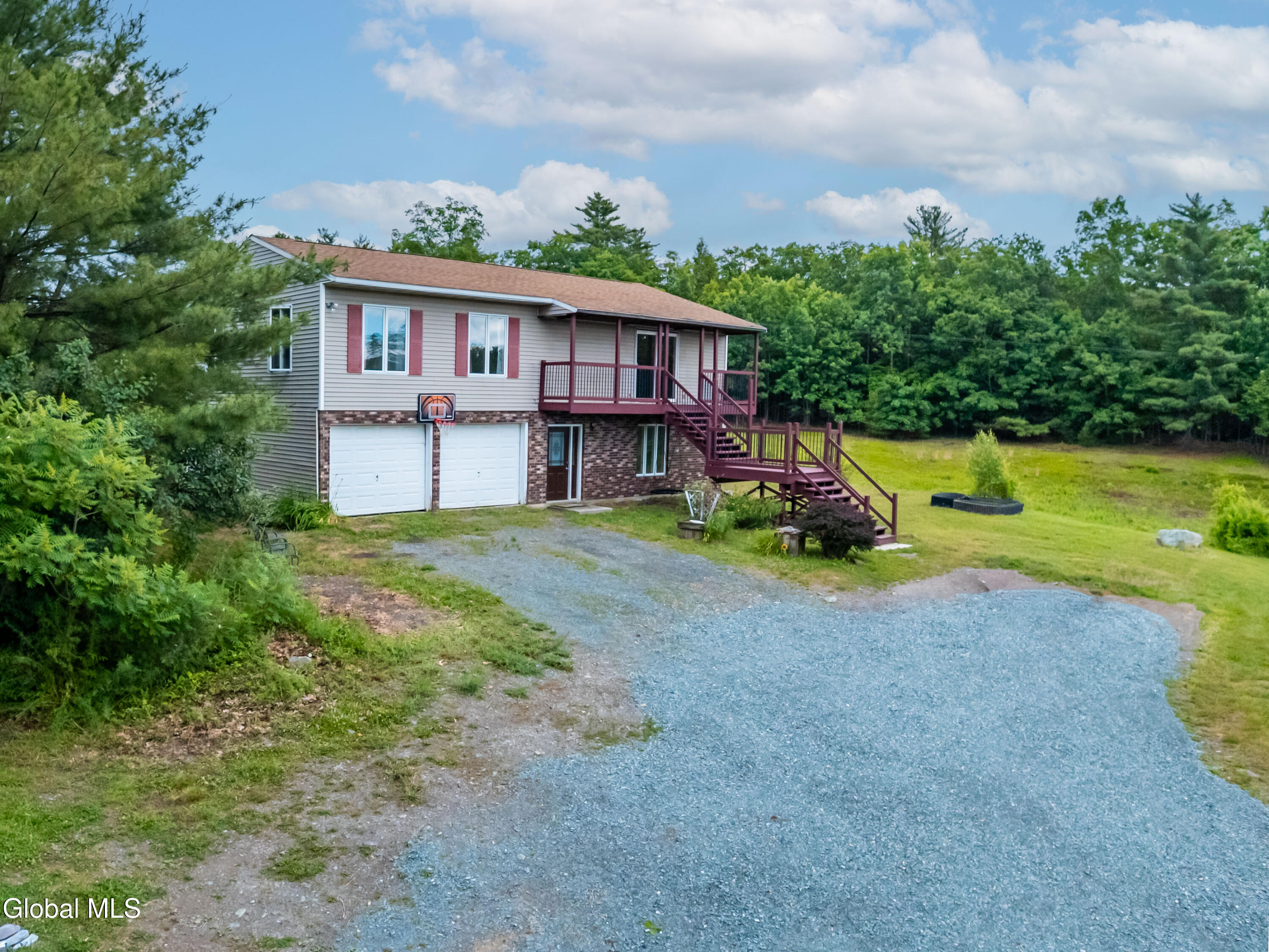 29 Smith Hill Road East Nassau NY 12123