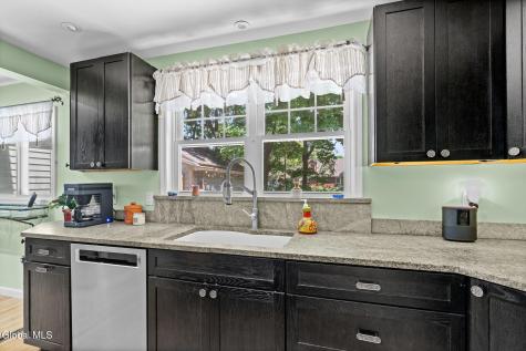 102 Marson Avenue Glenville NY 12302