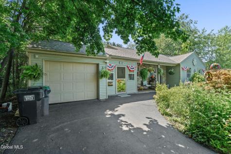 102 Marson Avenue Glenville NY 12302