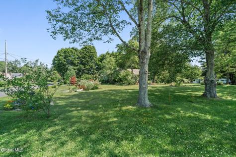 102 Marson Avenue Glenville NY 12302