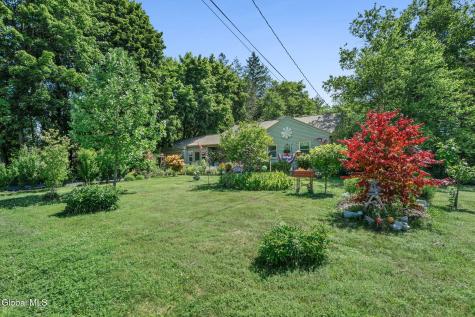 102 Marson Avenue Glenville NY 12302