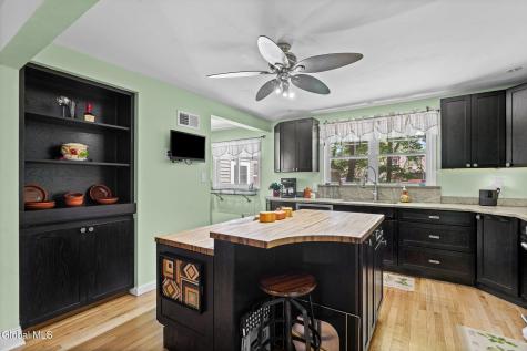 102 Marson Avenue Glenville NY 12302