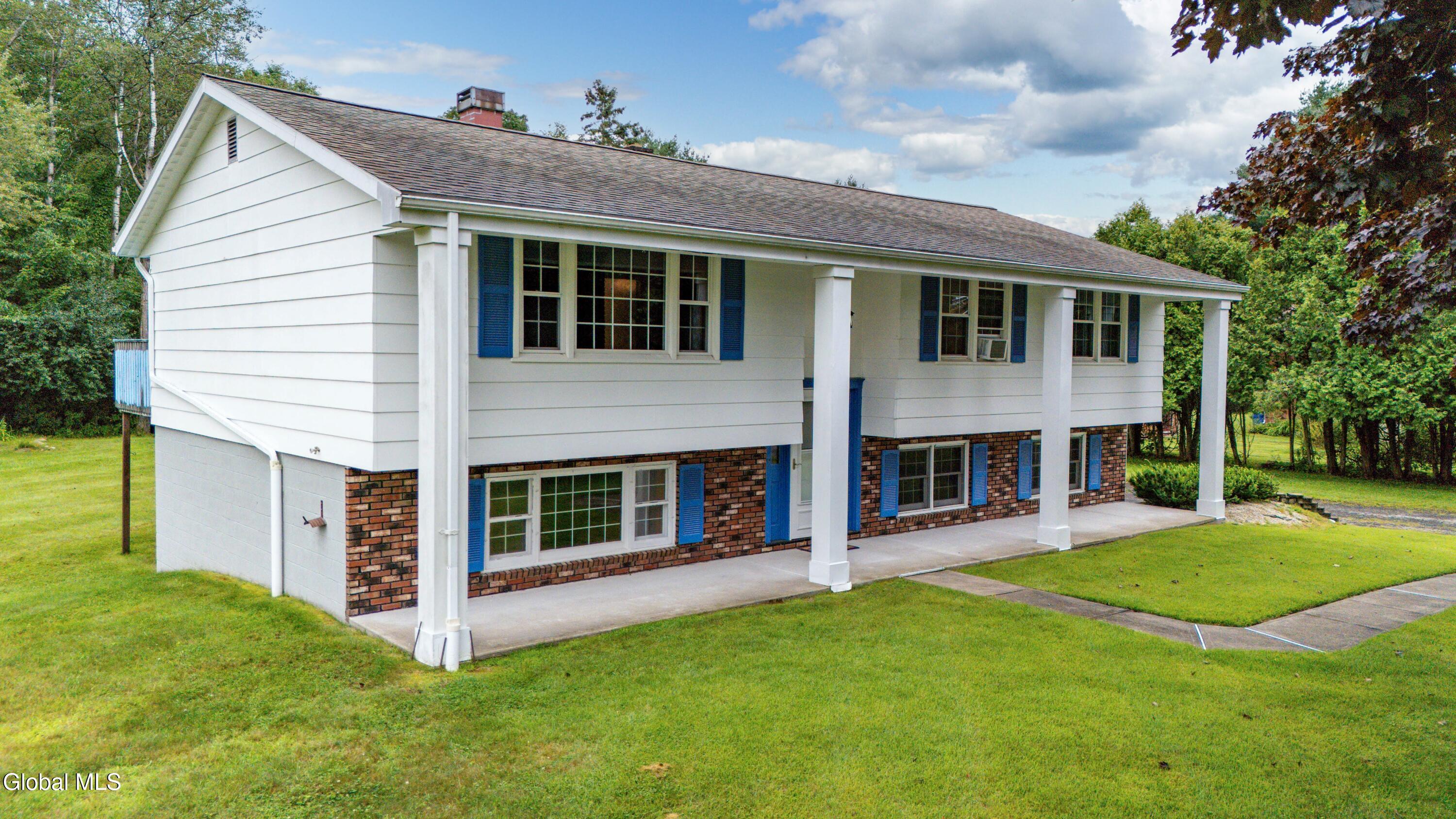 122 Crouse Drive Amsterdam NY 12010