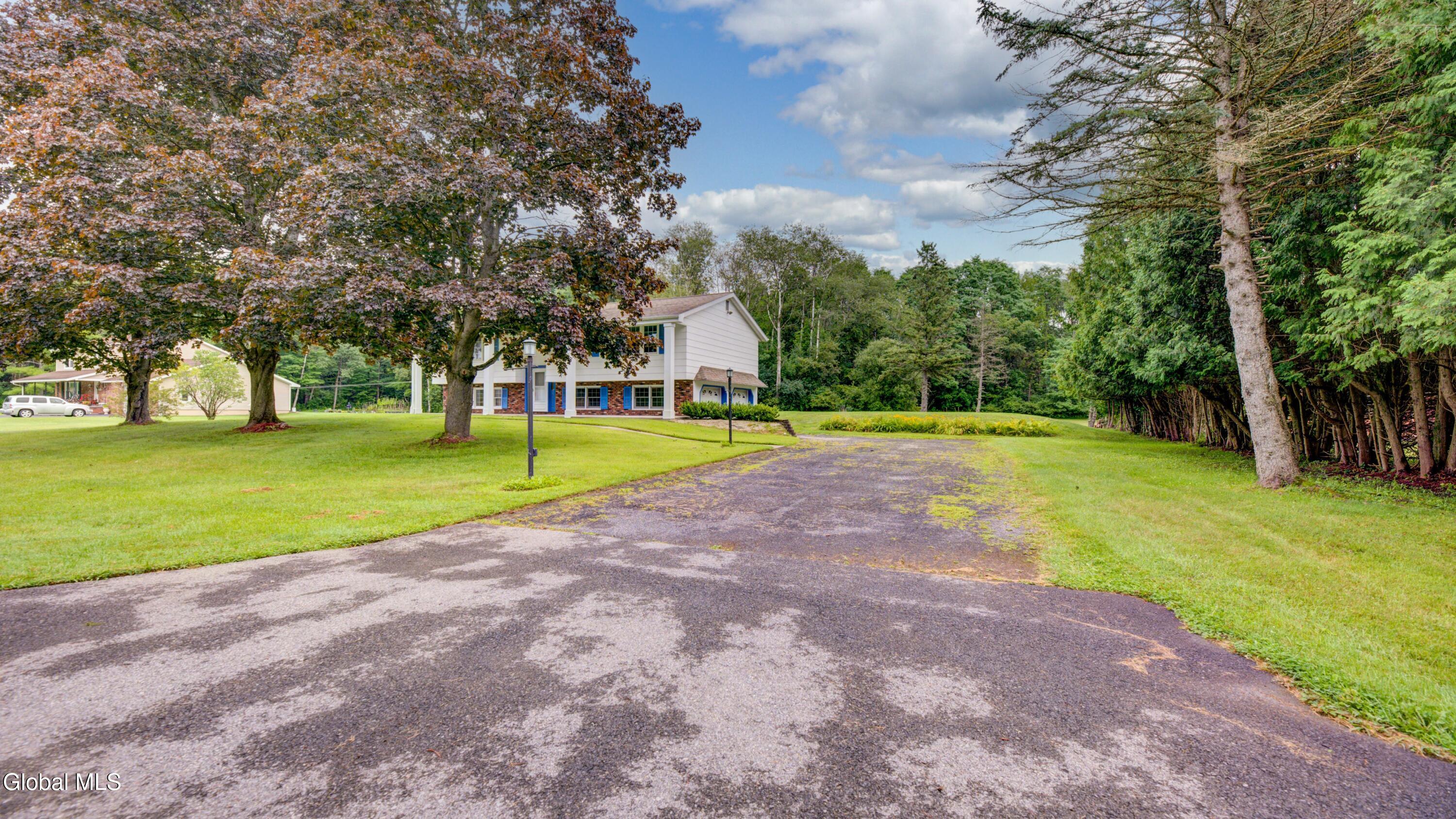 122 Crouse Drive Amsterdam NY 12010