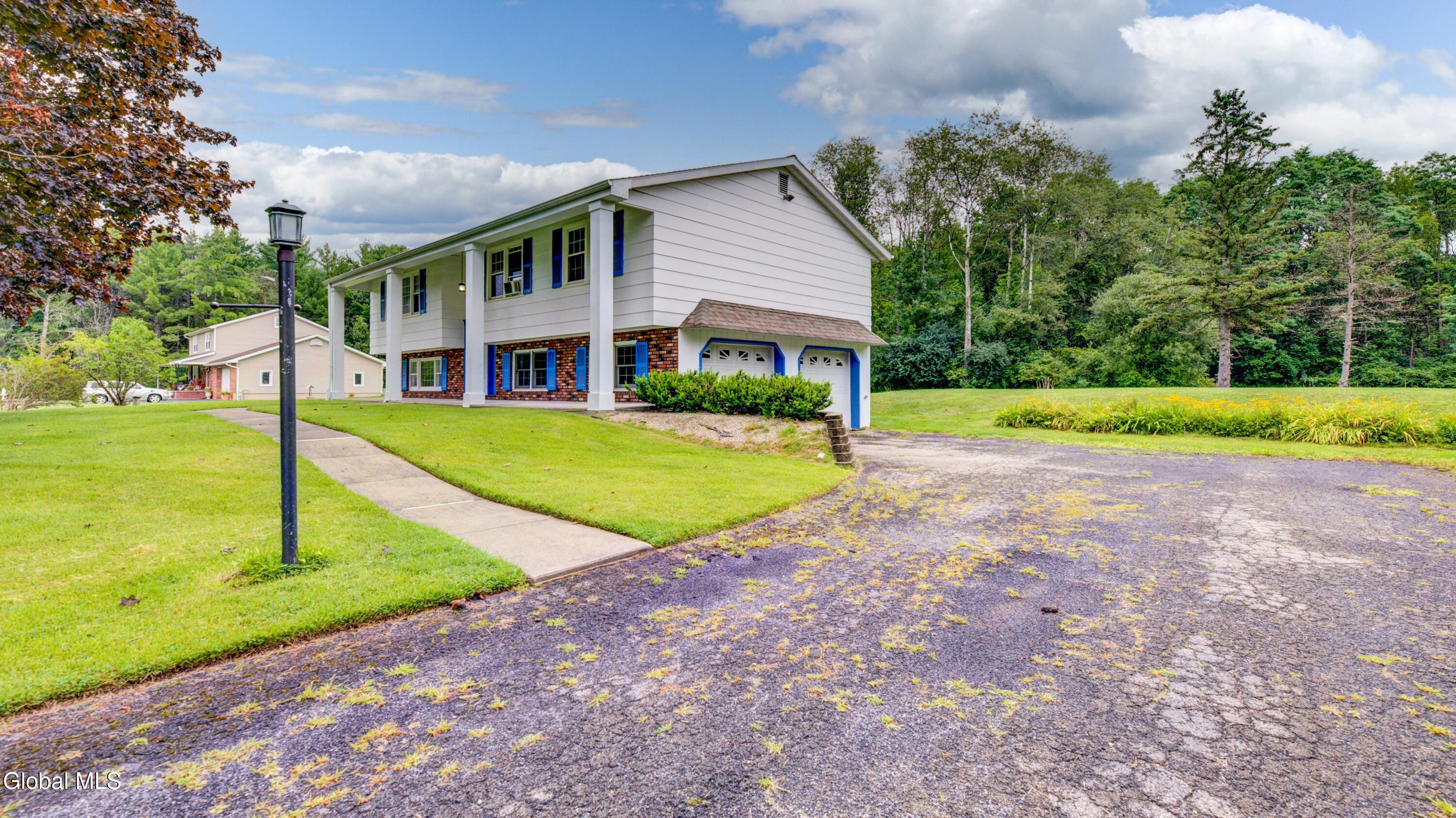 122 Crouse Drive Amsterdam NY 12010