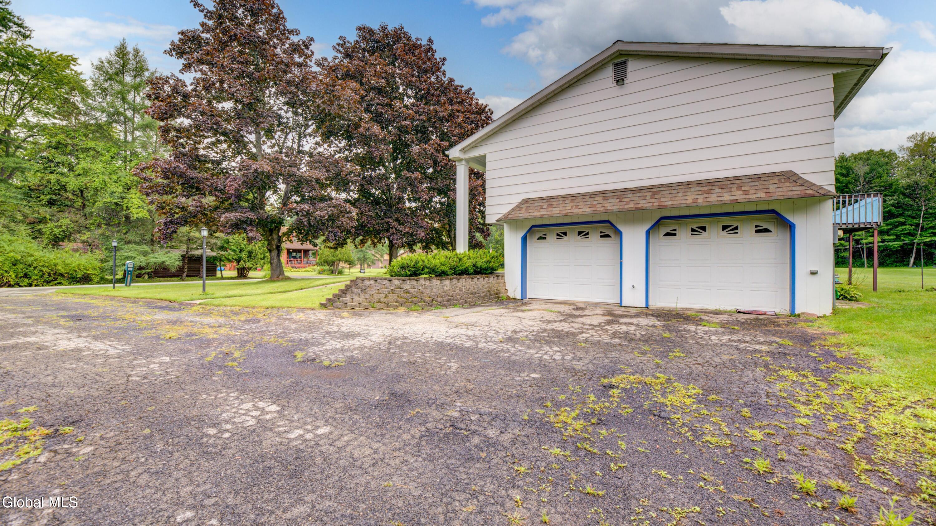122 Crouse Drive Amsterdam NY 12010