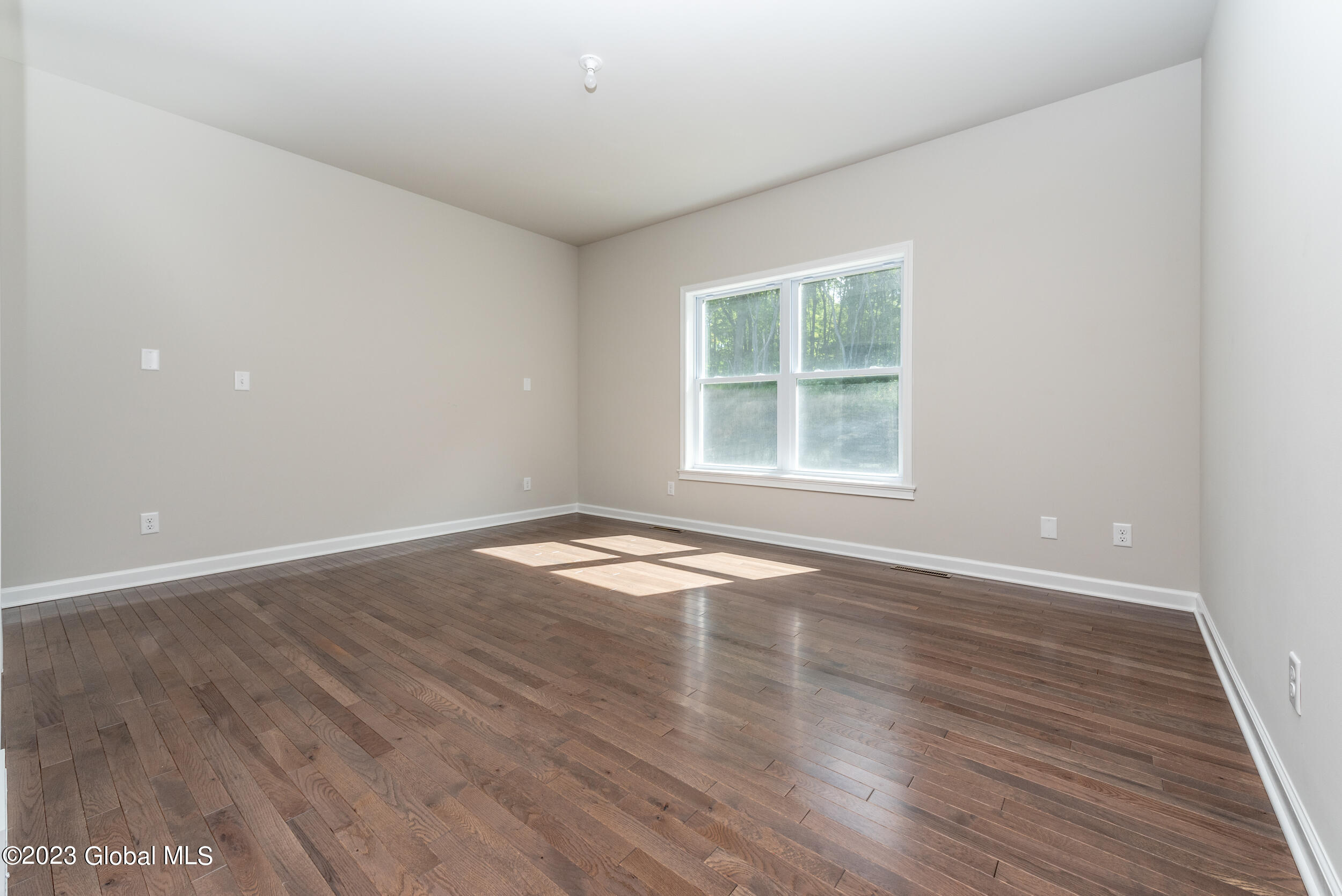 8 Flintlock Way Mechanicville NY 12118