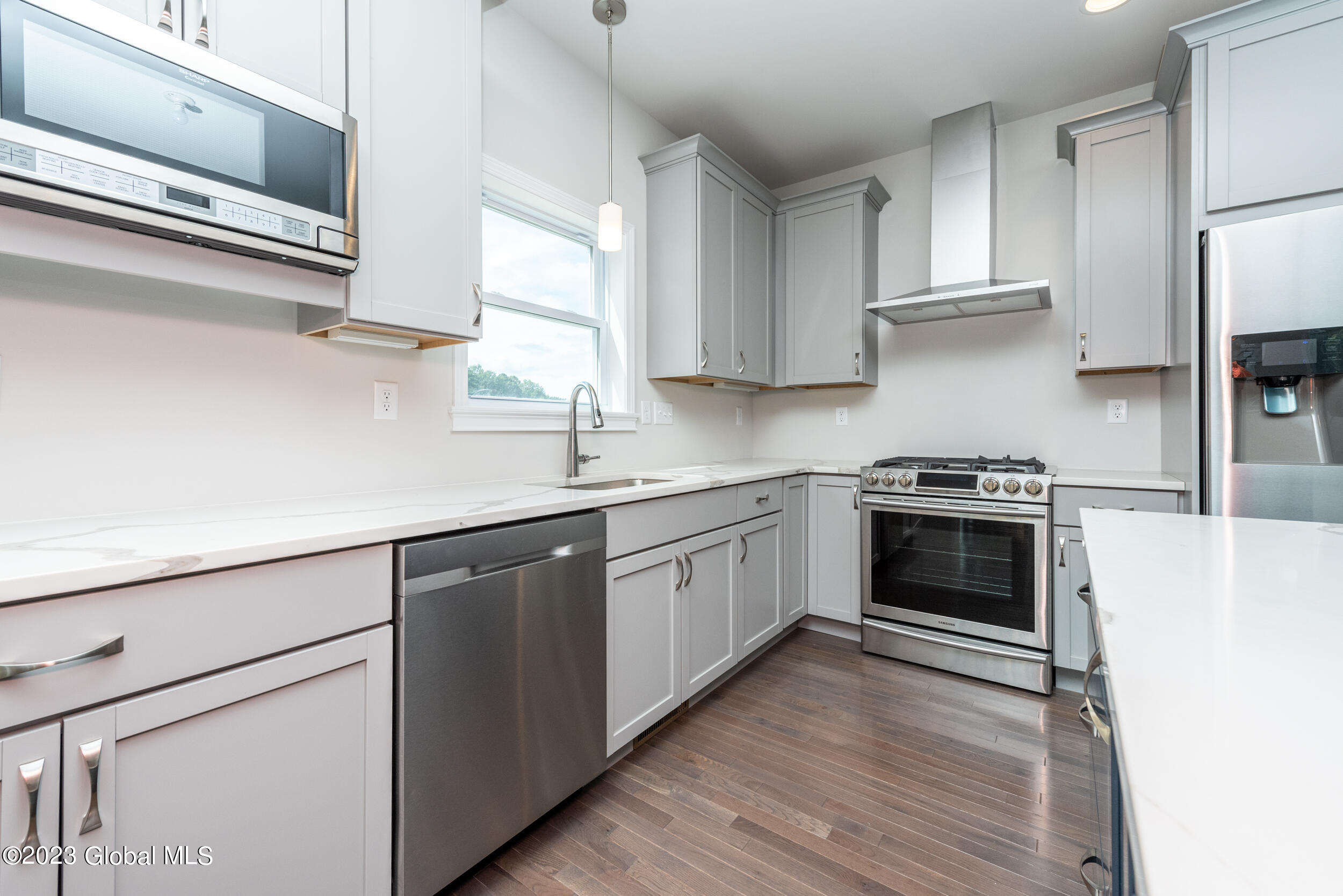 8 Flintlock Way Mechanicville NY 12118