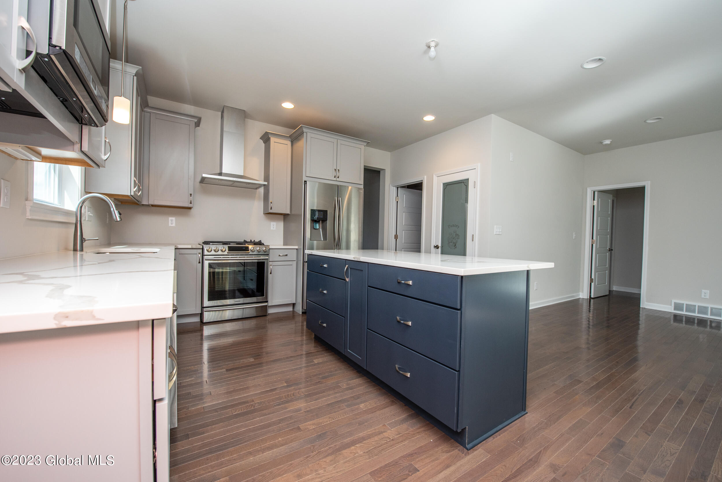 8 Flintlock Way Mechanicville NY 12118