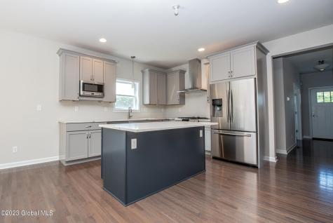 8 Flintlock Way Mechanicville NY 12118