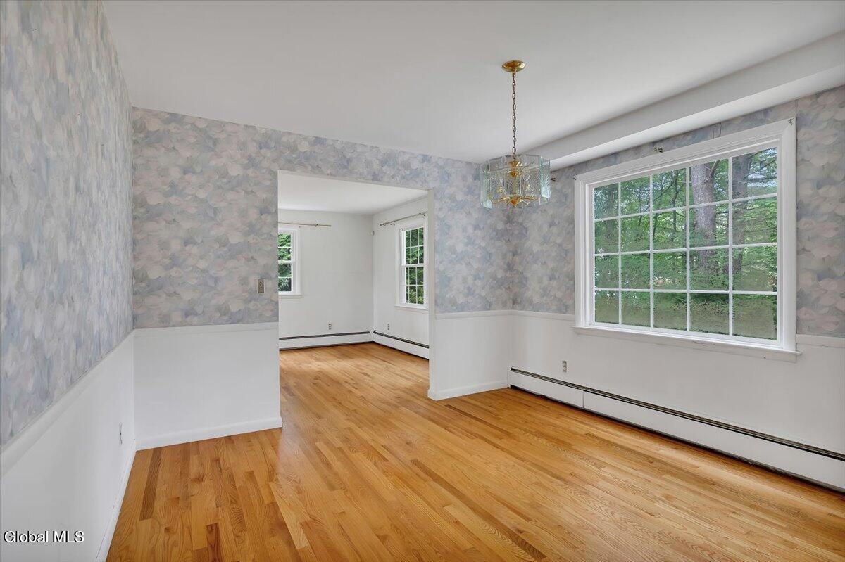 9 Chestnut Lane Clifton Park NY 12065