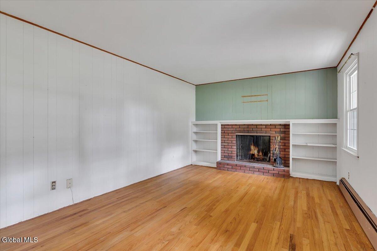 9 Chestnut Lane Clifton Park NY 12065