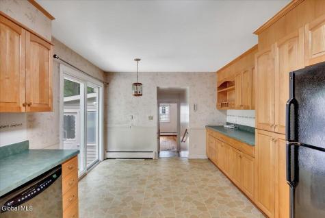 9 Chestnut Lane Clifton Park NY 12065