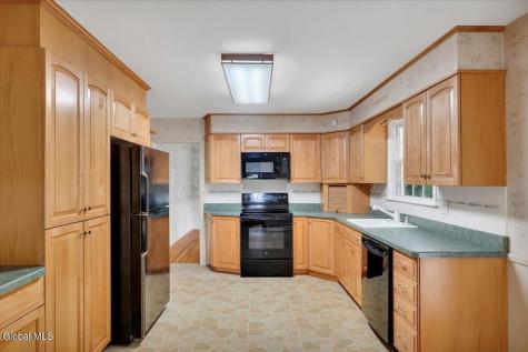 9 Chestnut Lane Clifton Park NY 12065