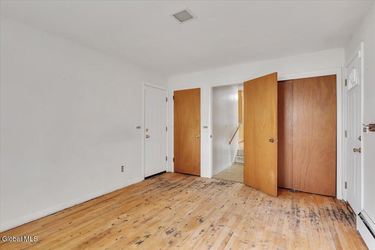 9 Chestnut Lane Clifton Park NY 12065