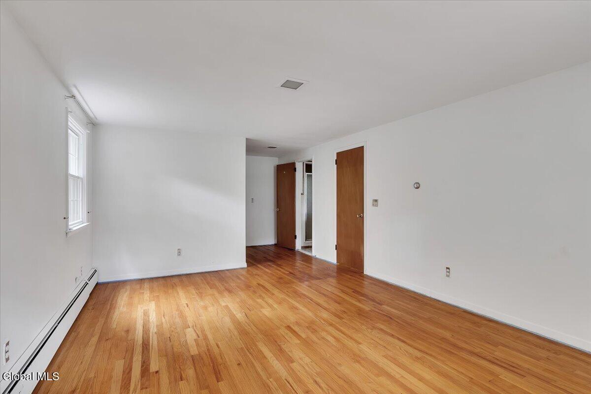 9 Chestnut Lane Clifton Park NY 12065