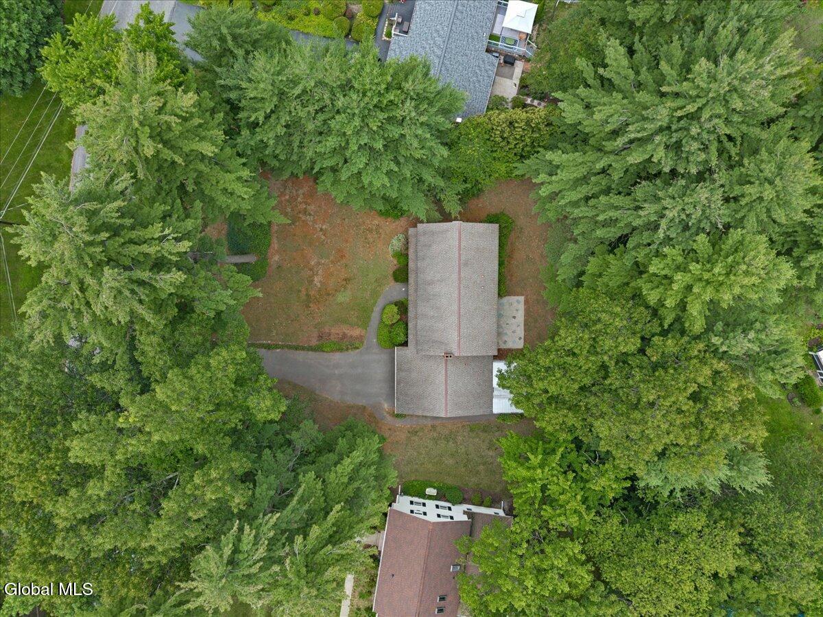 9 Chestnut Lane Clifton Park NY 12065