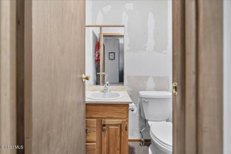 16 Fenway Circle Lake Luzerne NY 12846