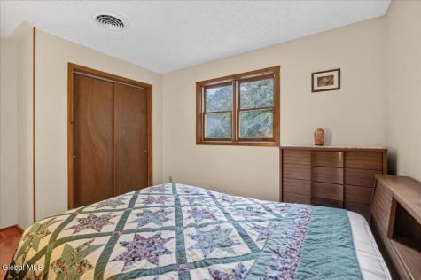 16 Fenway Circle Lake Luzerne NY 12846