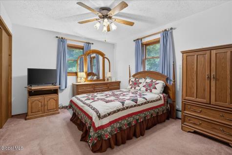 16 Fenway Circle Lake Luzerne NY 12846