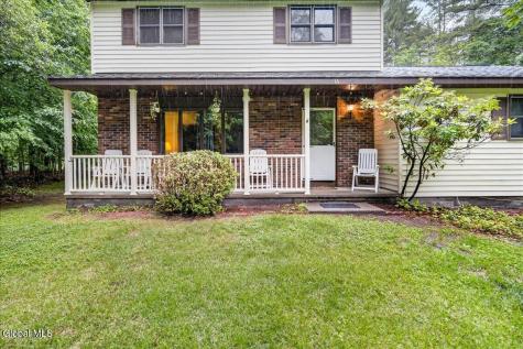 16 Fenway Circle Lake Luzerne NY 12846