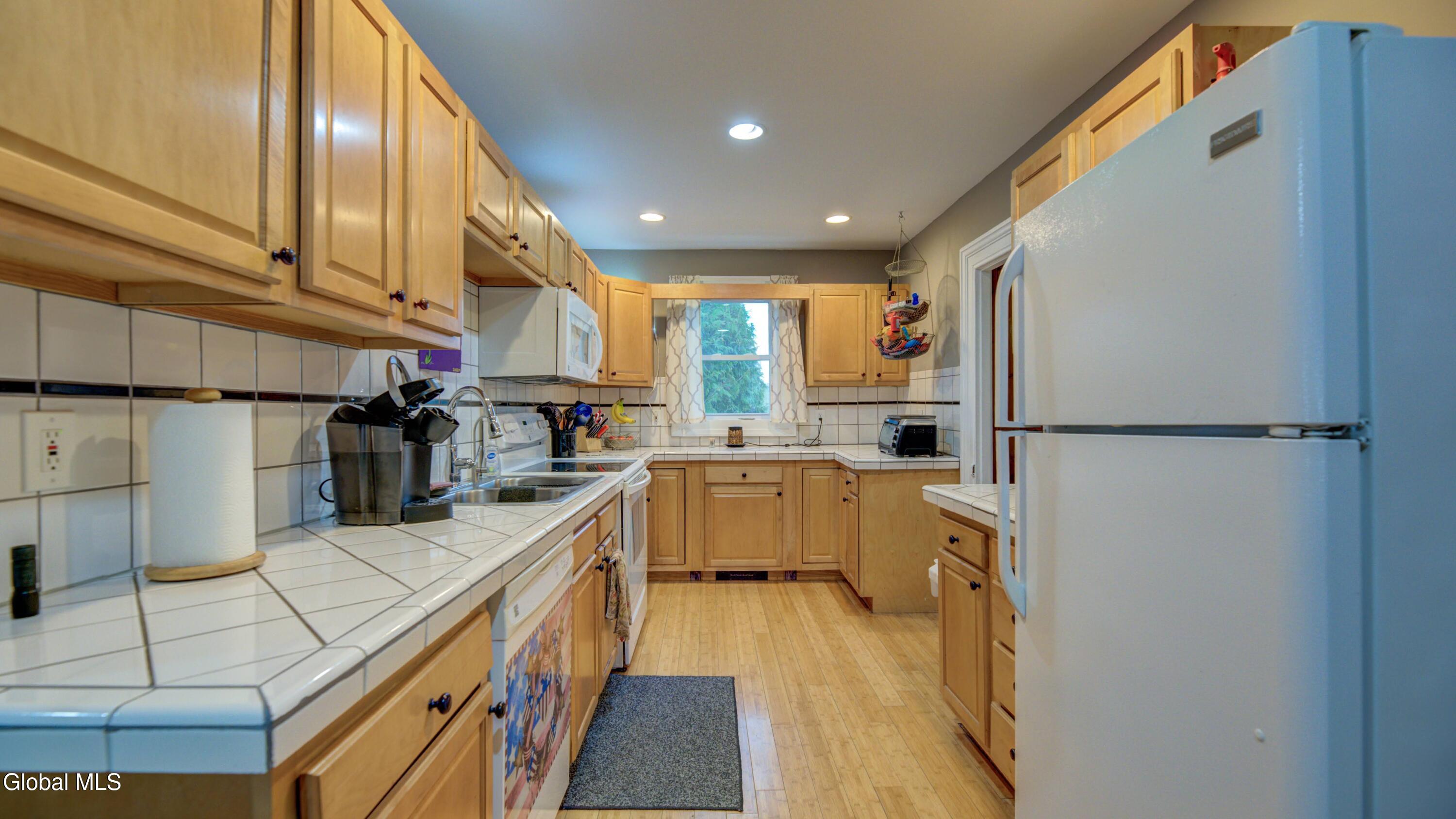 4367 State Highway 30 Esperance NY 12066