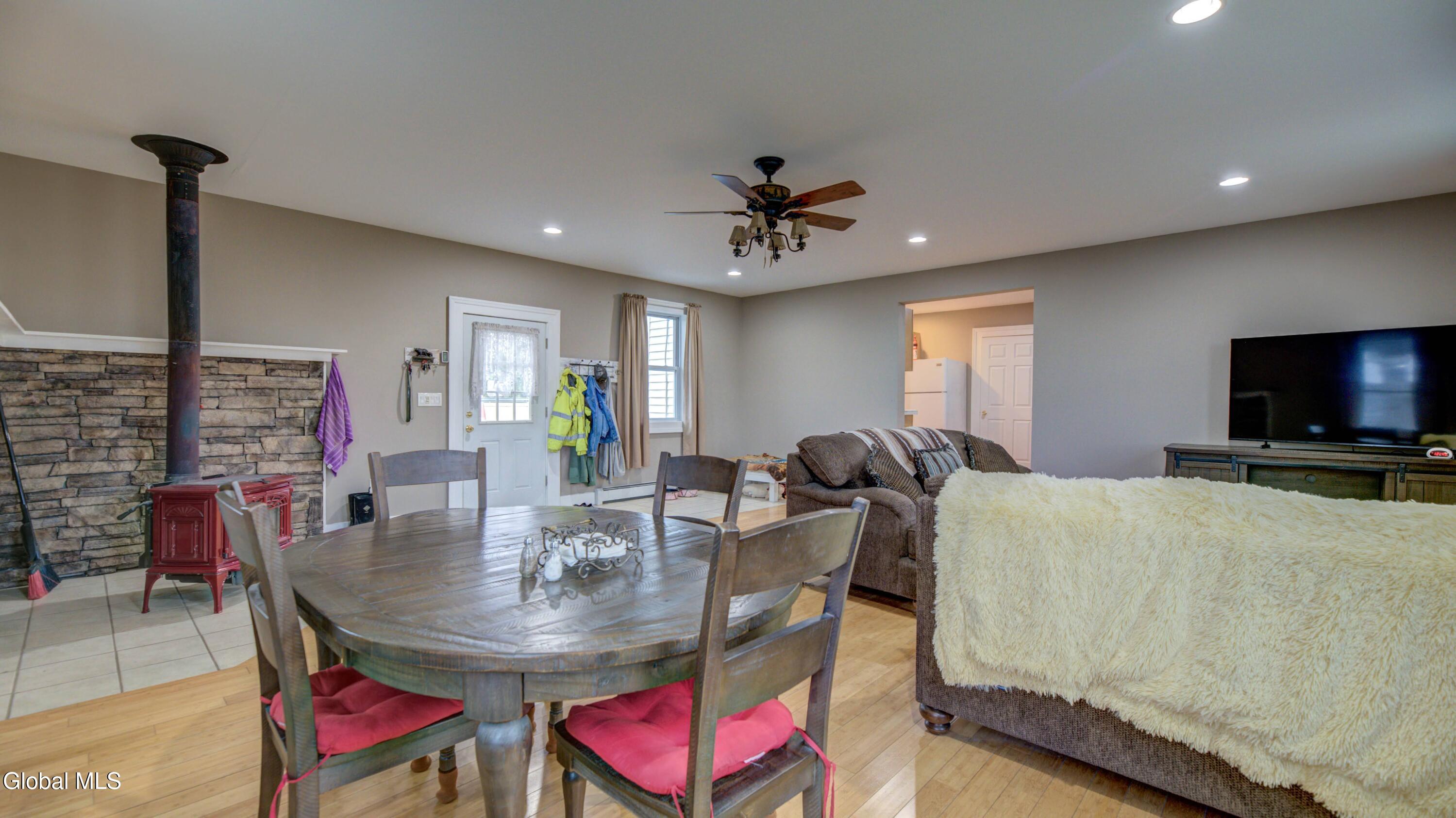 4367 State Highway 30 Esperance NY 12066