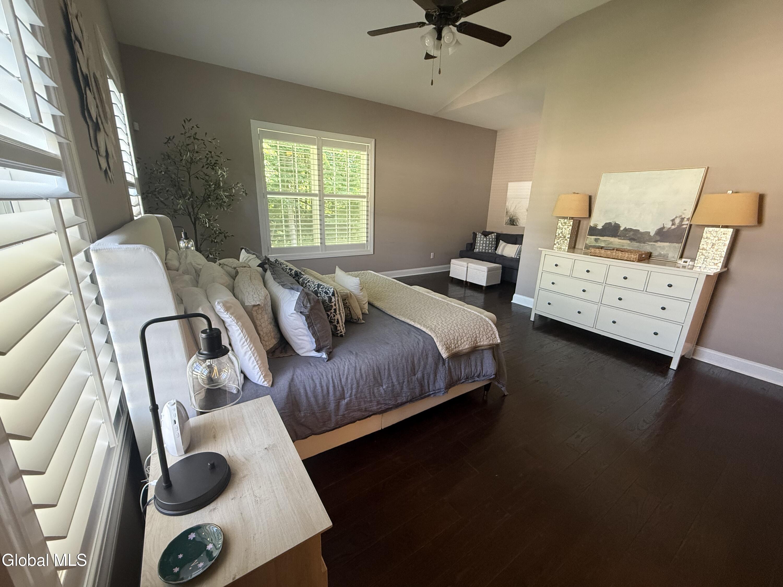 61 Yachtsman Way Malta NY 12020