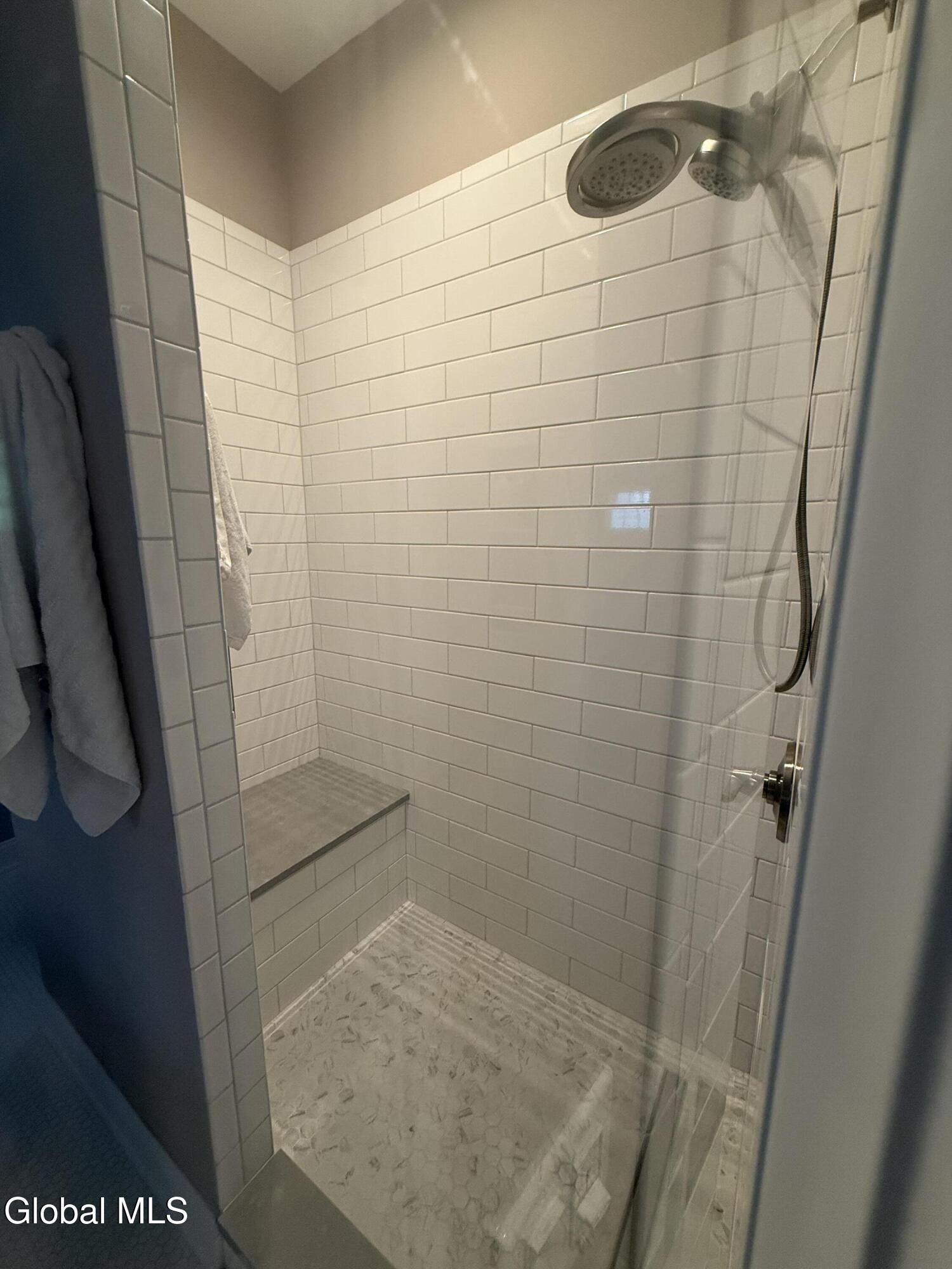 61 Yachtsman Way Malta NY 12020