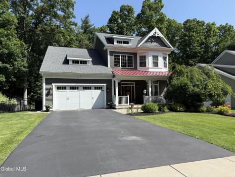 61 Yachtsman Way Malta NY 12020