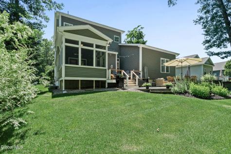61 Yachtsman Way Malta NY 12020