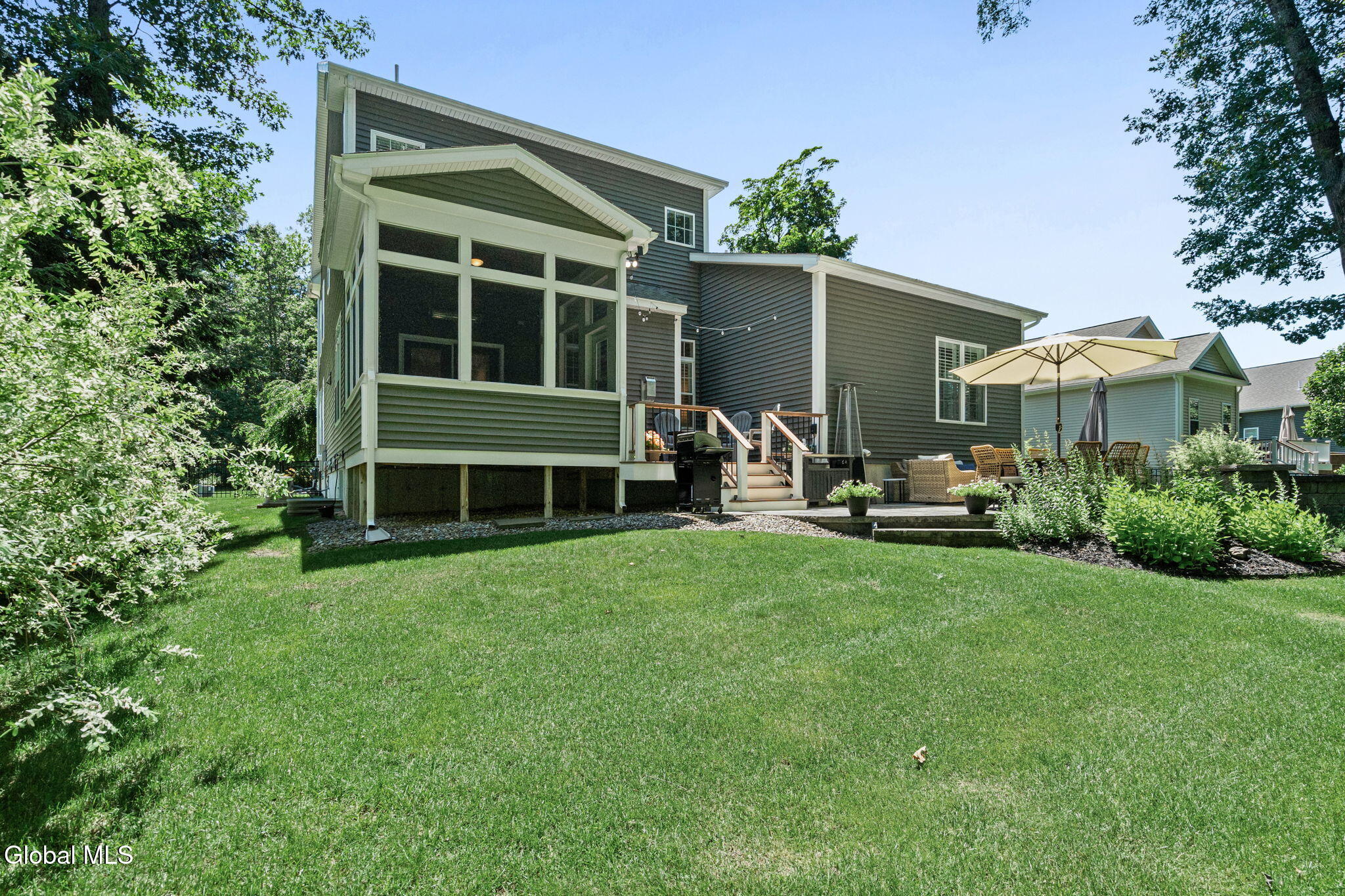 61 Yachtsman Way Malta NY 12020