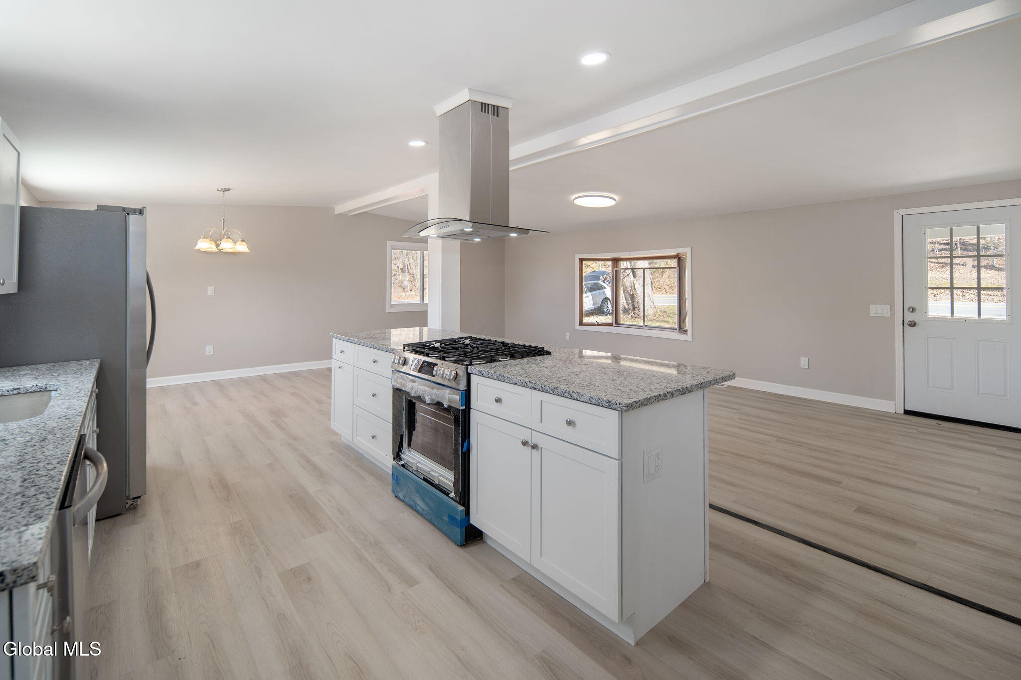 90 Clamsteam Road Halfmoon NY 12065
