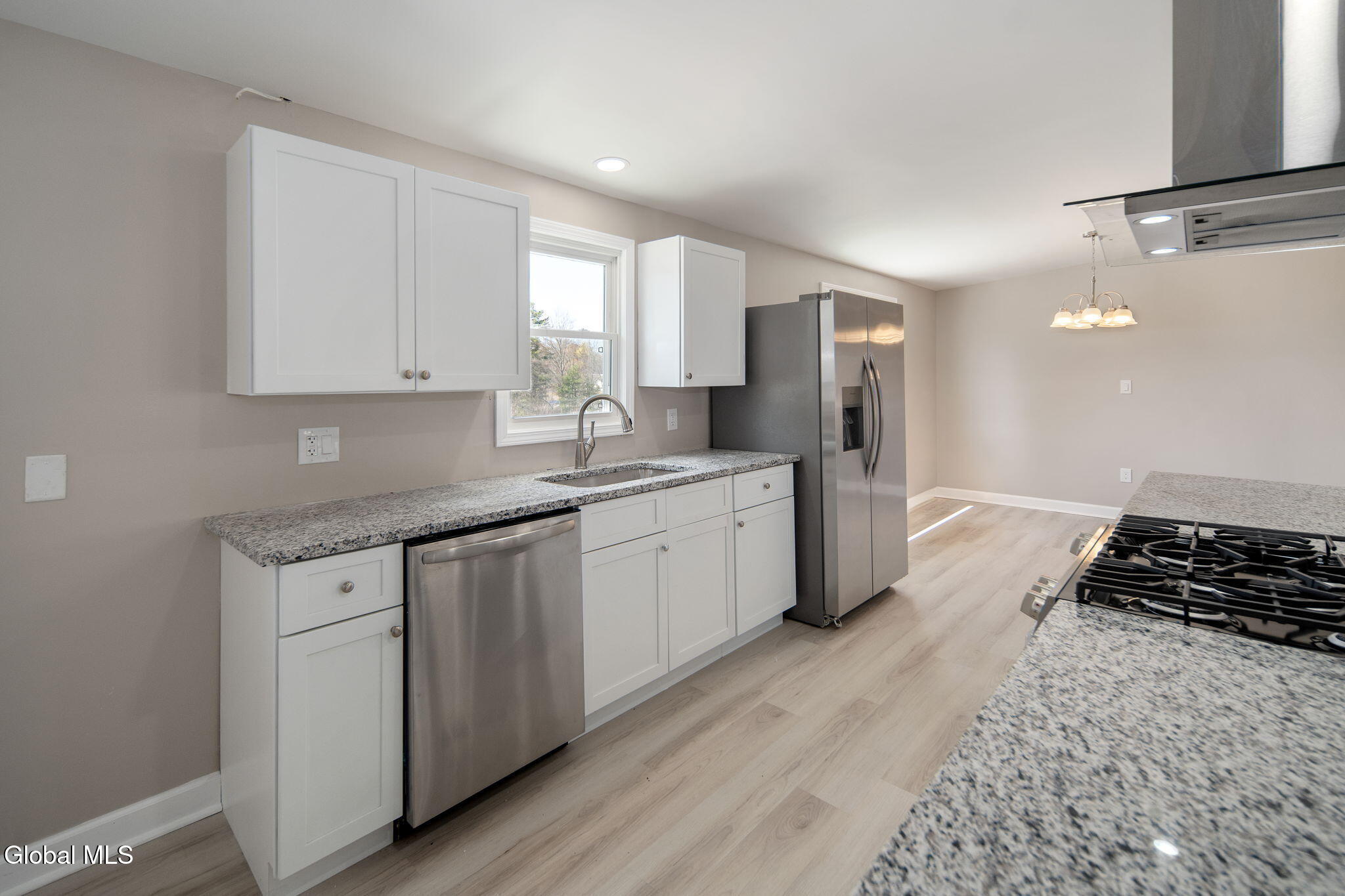90 Clamsteam Road Halfmoon NY 12065