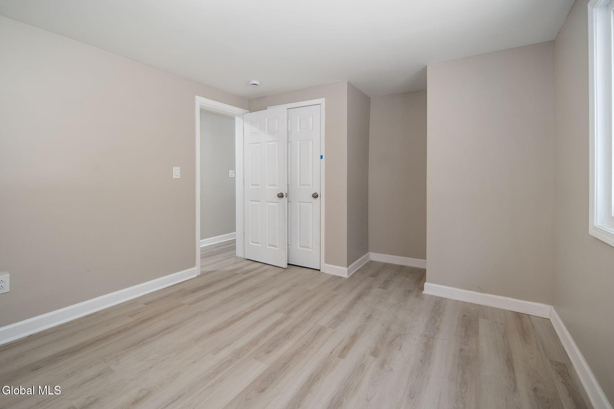 90 Clamsteam Road Halfmoon NY 12065