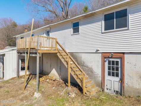 90 Clamsteam Road Halfmoon NY 12065
